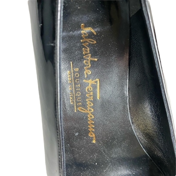 Salvador Ferragamo patent crisscross flats 7.5 B - Picture 2 of 7